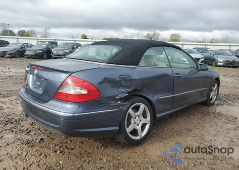 2007 Mercedes-Benz Clk 550 из США, поврежденный, VIN WDBTK72F47F223553